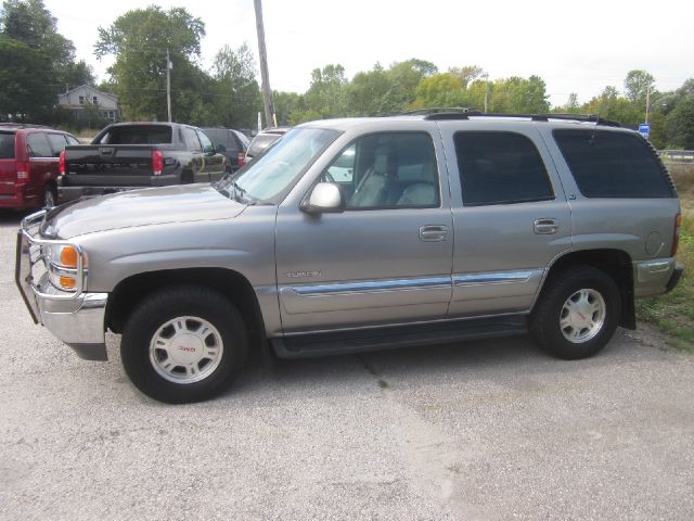 2000 GMC Yukon 4x4 Crew Cab LE