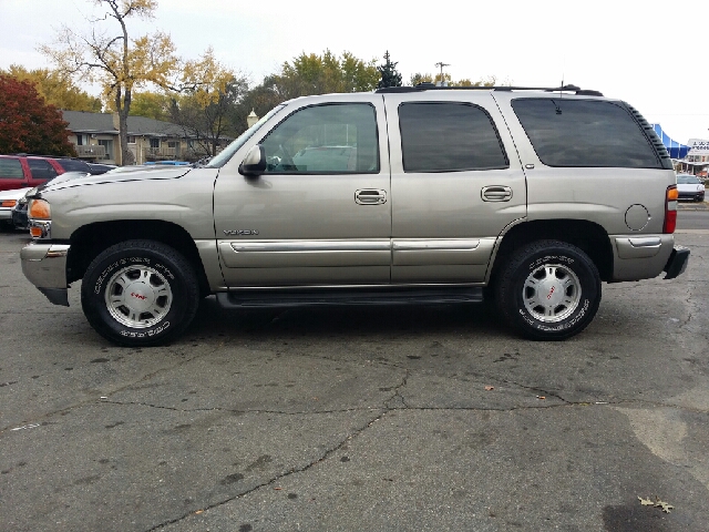 2001 GMC Yukon 4x4 Crew Cab LE