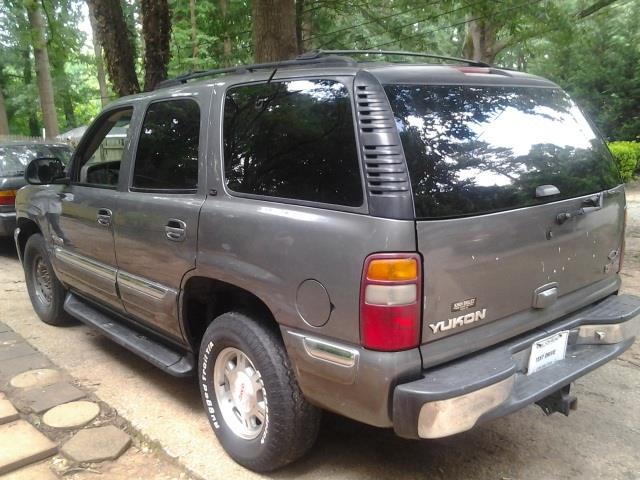 2001 GMC Yukon 4x4 Crew Cab LE