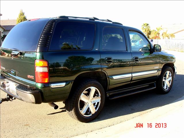 2001 GMC Yukon SLT