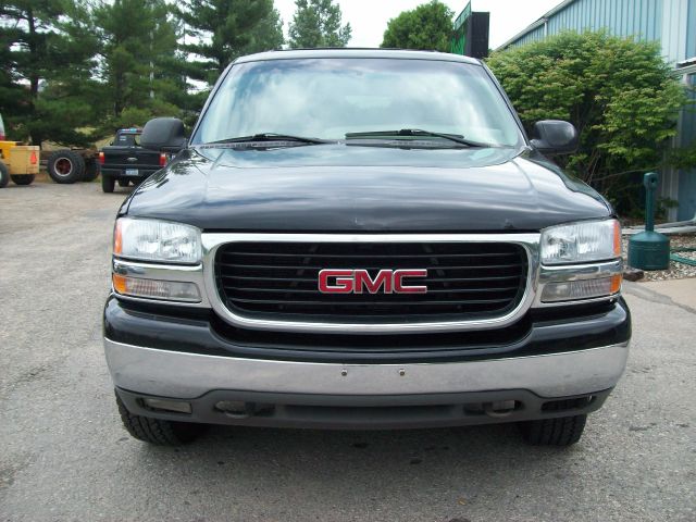 2001 GMC Yukon 4x4 Crew Cab LE