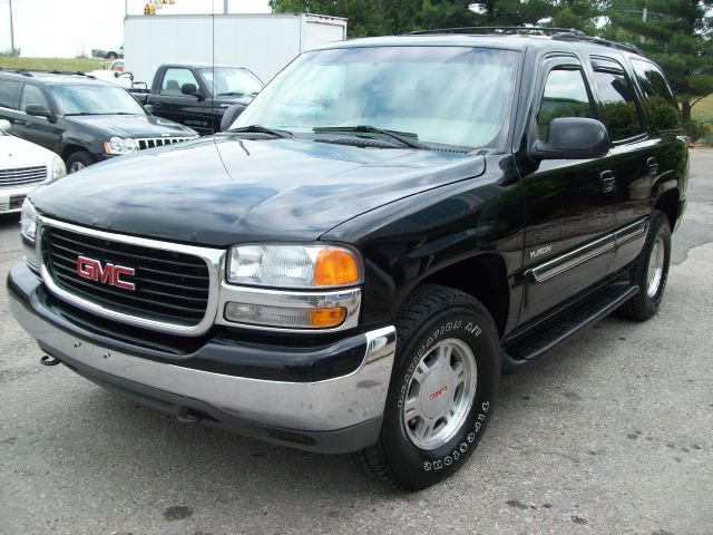 2001 GMC Yukon 4x4 Crew Cab LE