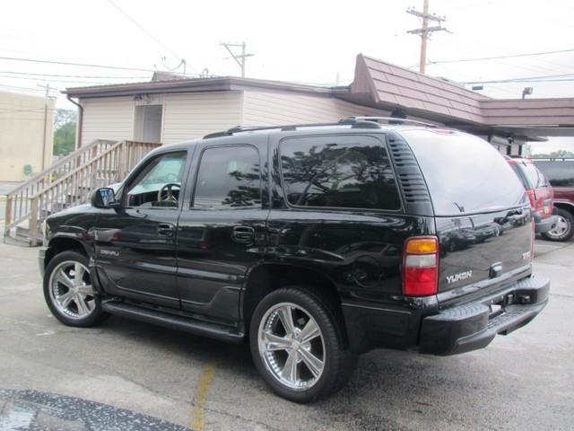 2001 GMC Yukon EX Sedan 4D