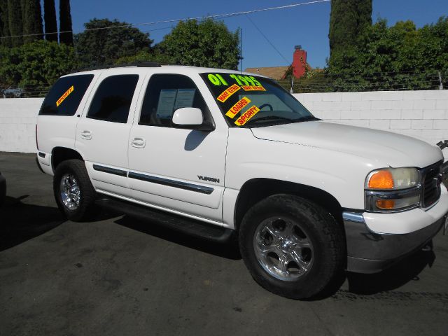 2001 GMC Yukon 4x4 Crew Cab LE