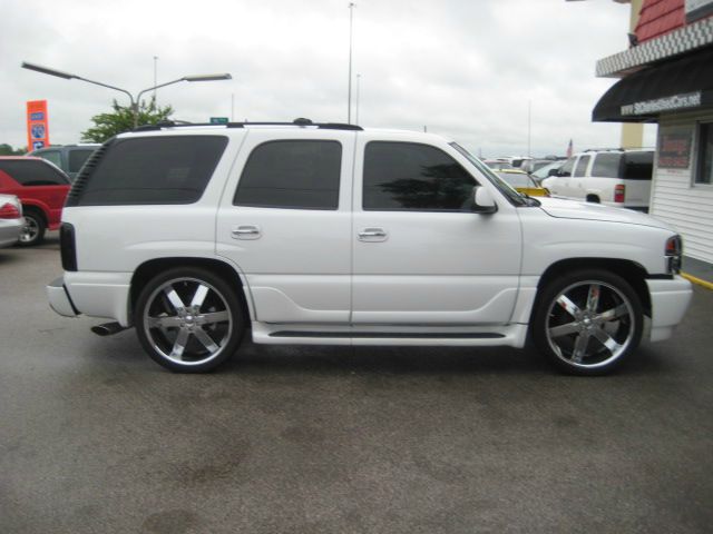 2002 GMC Yukon Base