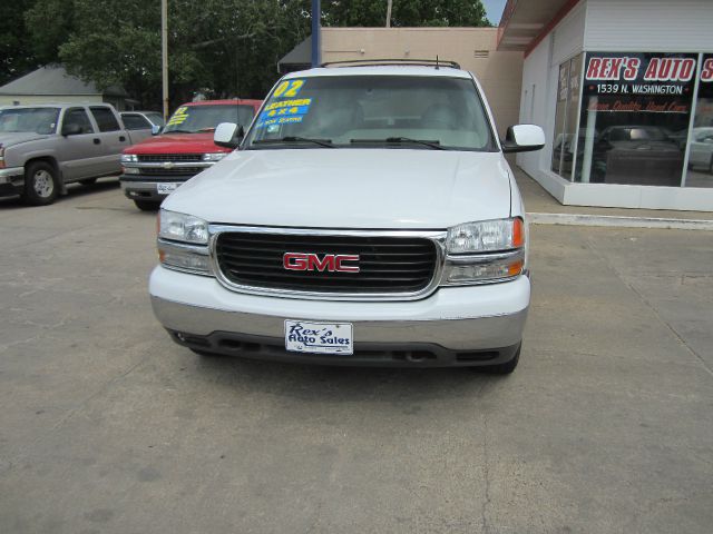 2002 GMC Yukon Ram 3500 Diesel 2-WD