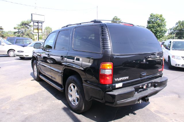 2002 GMC Yukon Base