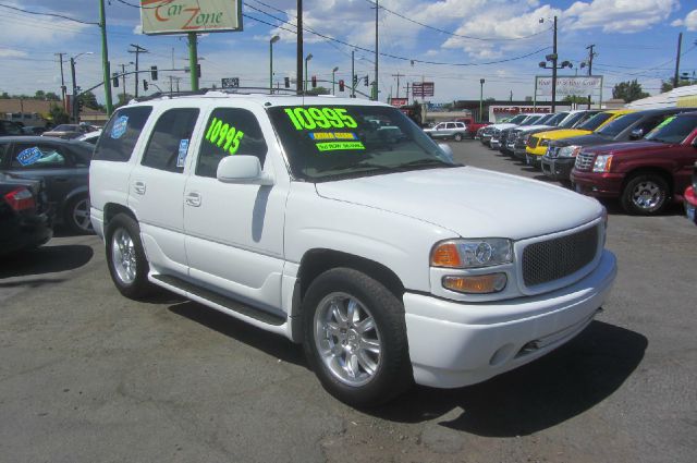 2002 GMC Yukon EX Sedan 4D