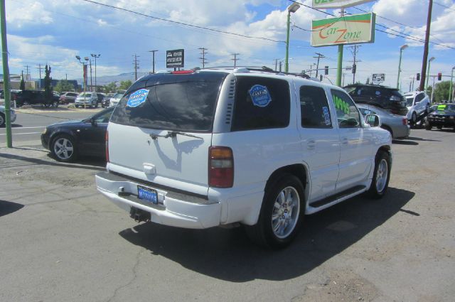 2002 GMC Yukon EX Sedan 4D