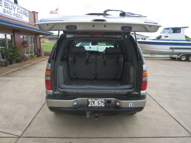 2002 GMC Yukon EX Sedan 4D