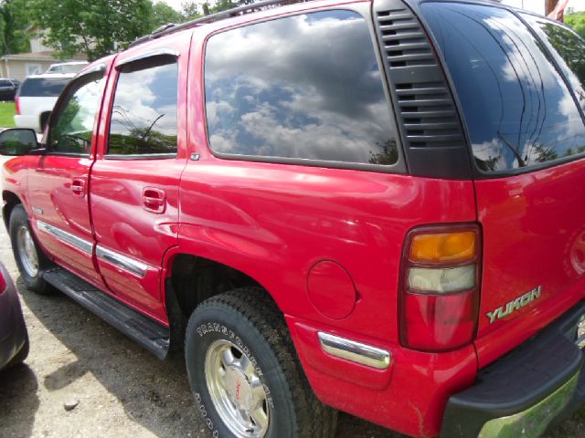 2002 GMC Yukon Ram 3500 Diesel 2-WD