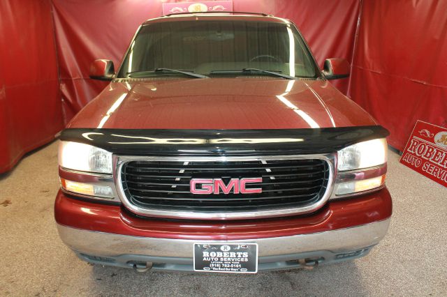 2002 GMC Yukon Ram 3500 Diesel 2-WD