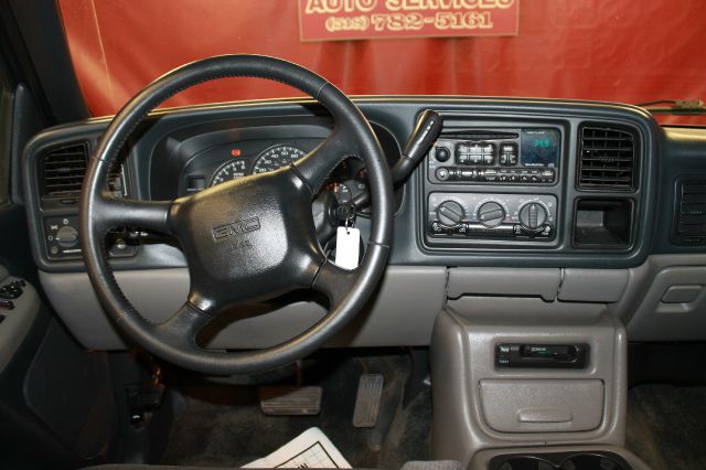 2002 GMC Yukon Ram 3500 Diesel 2-WD