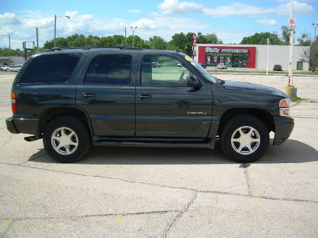 2003 GMC Yukon EX Sedan 4D