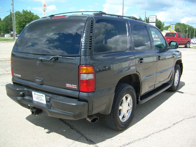 2003 GMC Yukon EX Sedan 4D