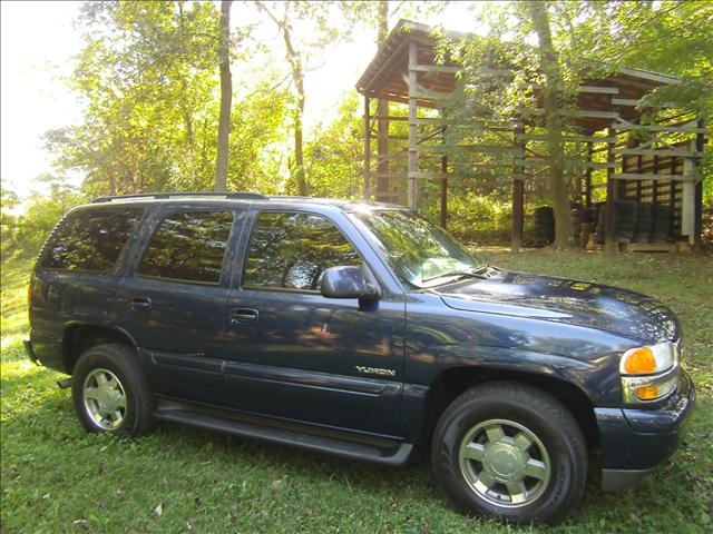 2003 GMC Yukon Unknown