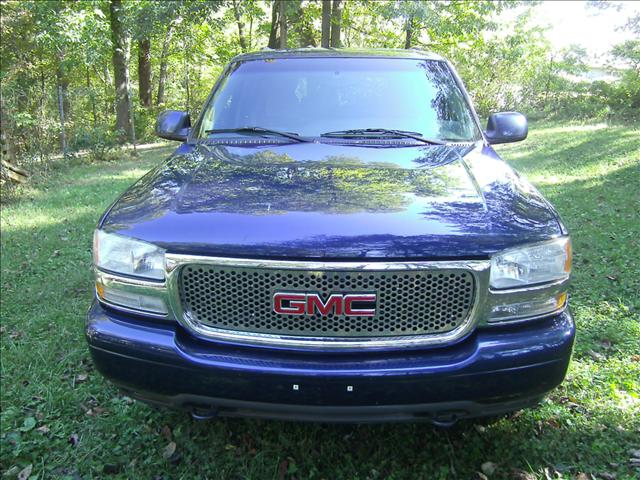 2003 GMC Yukon Unknown