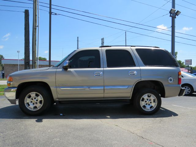 2003 GMC Yukon Ram 3500 Diesel 2-WD