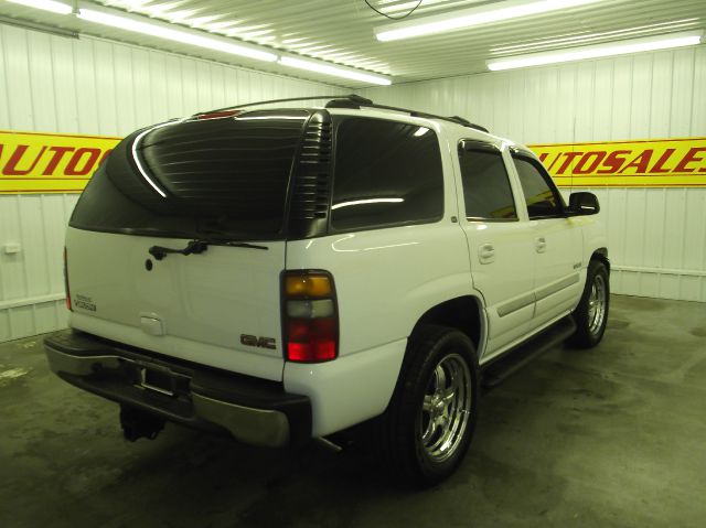 2003 GMC Yukon Ram 3500 Diesel 2-WD