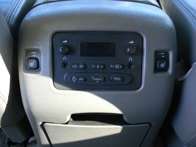 2003 GMC Yukon Base