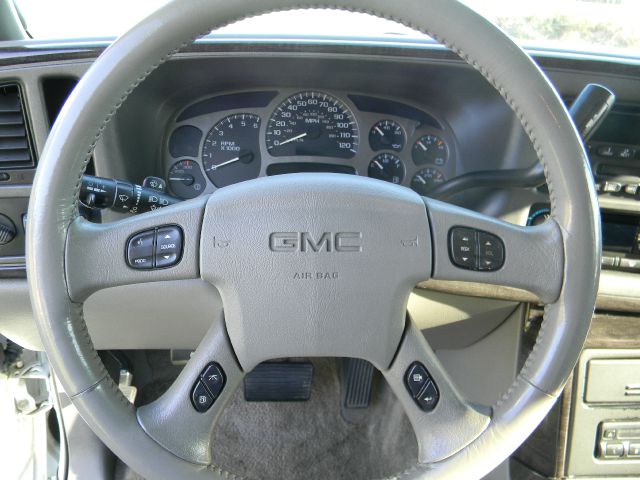 2003 GMC Yukon Base