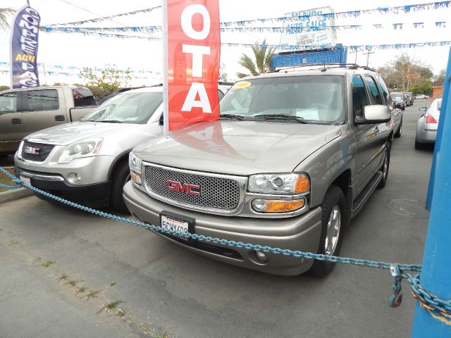 2003 GMC Yukon Base