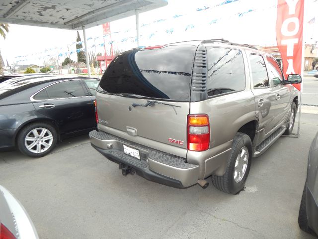 2003 GMC Yukon Base