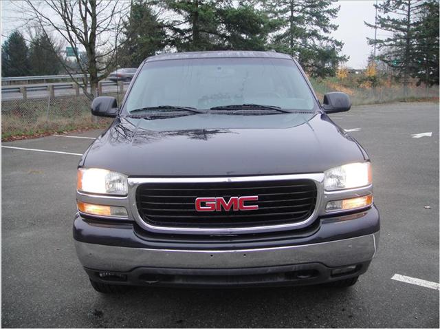 2003 GMC Yukon 4DR WGN I4 LX