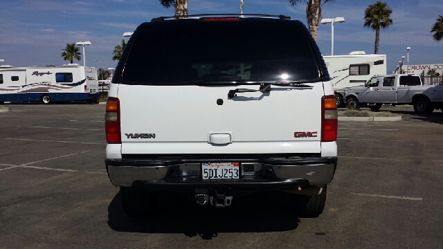 2003 GMC Yukon 4wd