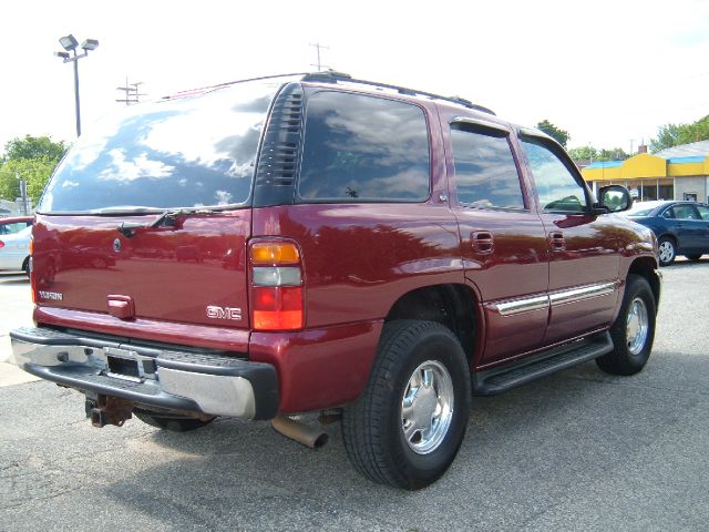 2003 GMC Yukon SLT