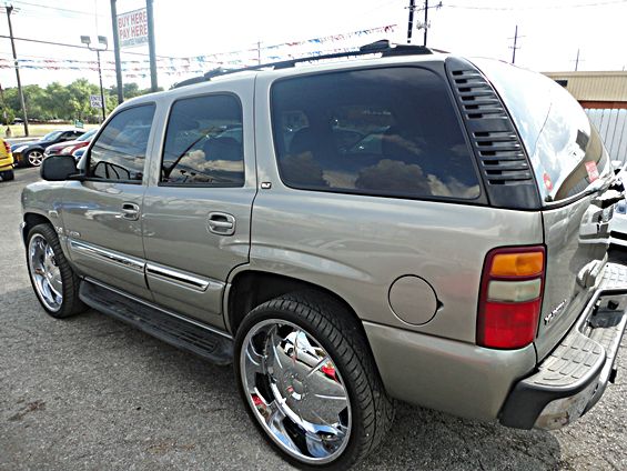 2003 GMC Yukon 4wd