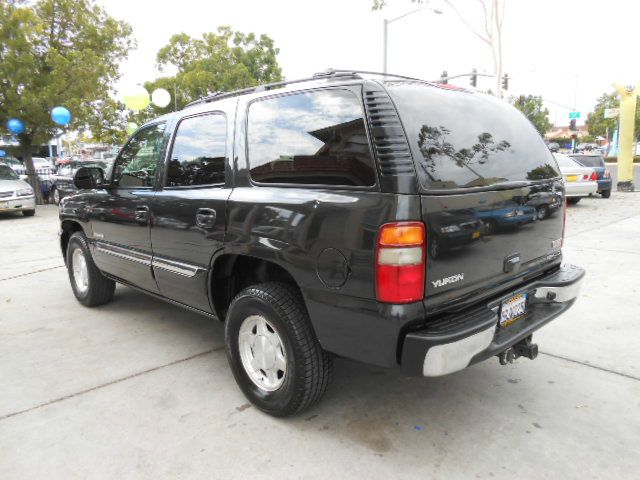 2003 GMC Yukon 4wd