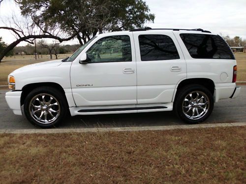 2003 GMC Yukon Base