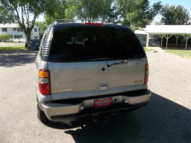 2003 GMC Yukon Base