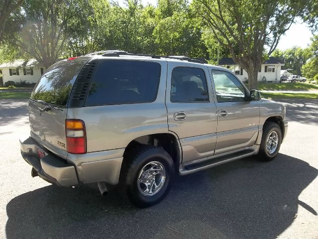 2003 GMC Yukon Base