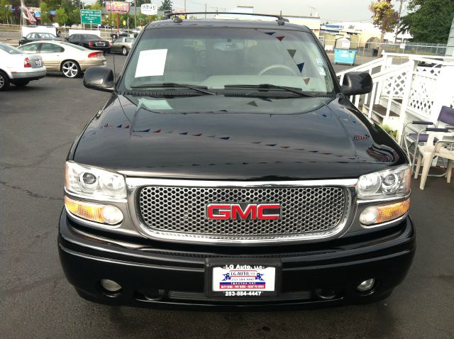 2003 GMC Yukon Base