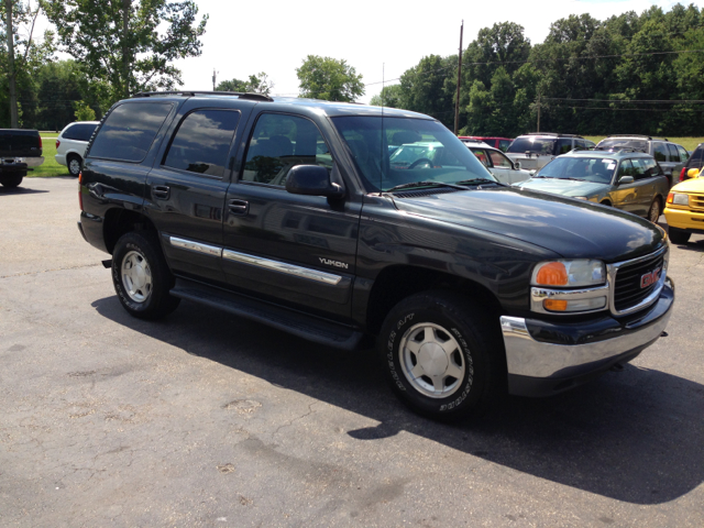 2003 GMC Yukon Ram 3500 Diesel 2-WD