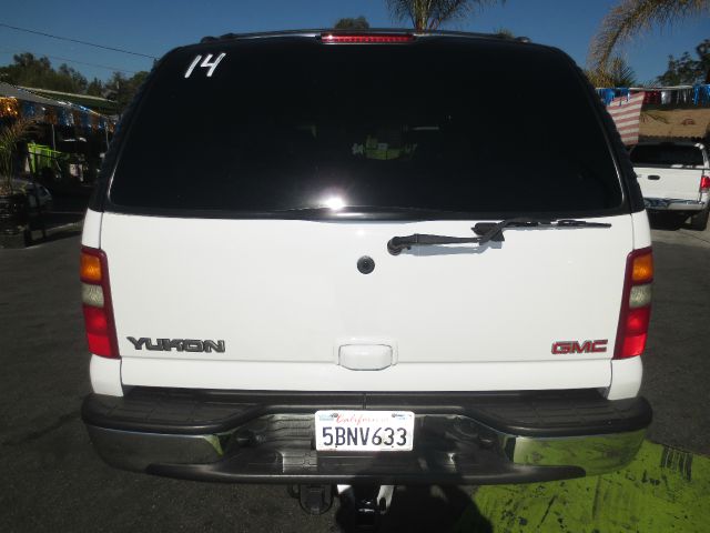 2003 GMC Yukon 4wd