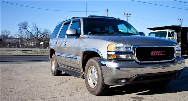 2003 GMC Yukon SLT