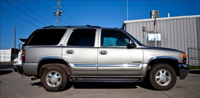 2003 GMC Yukon SLT