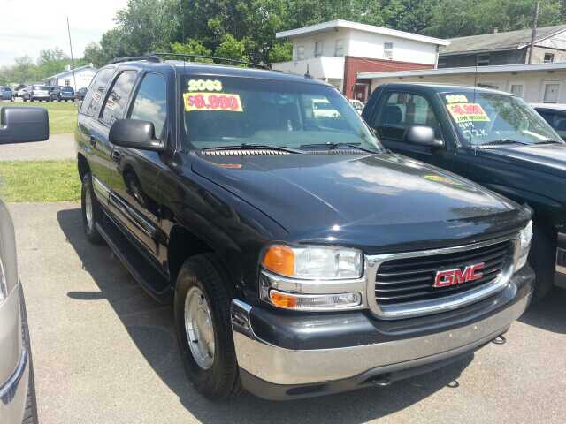 2003 GMC Yukon Ram 3500 Diesel 2-WD