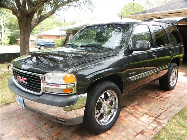 2003 GMC Yukon Unknown