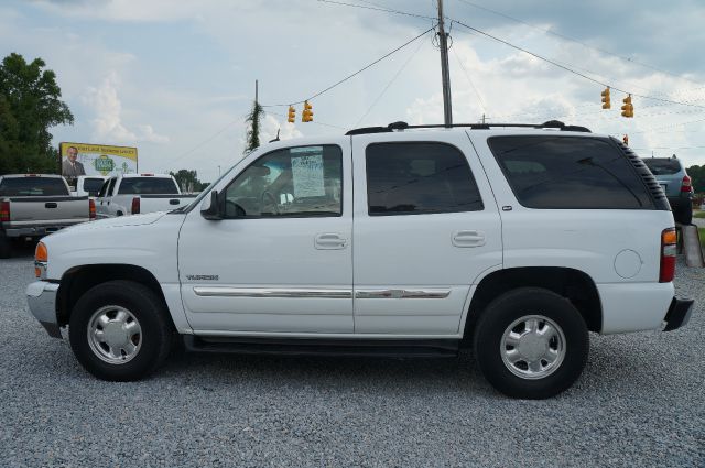 2003 GMC Yukon Wagon SE