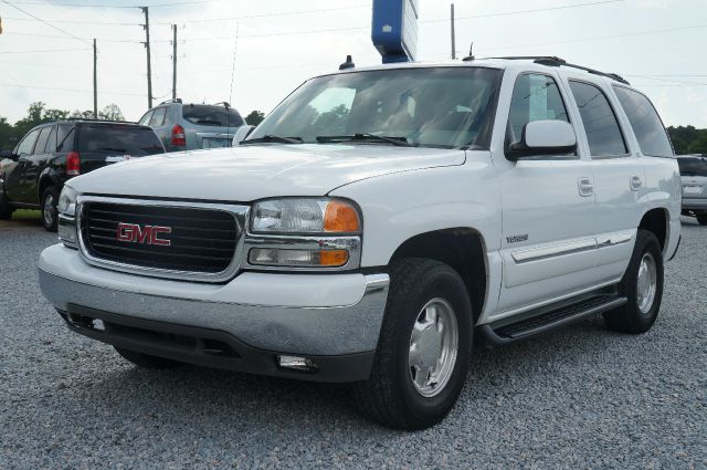 2003 GMC Yukon Wagon SE