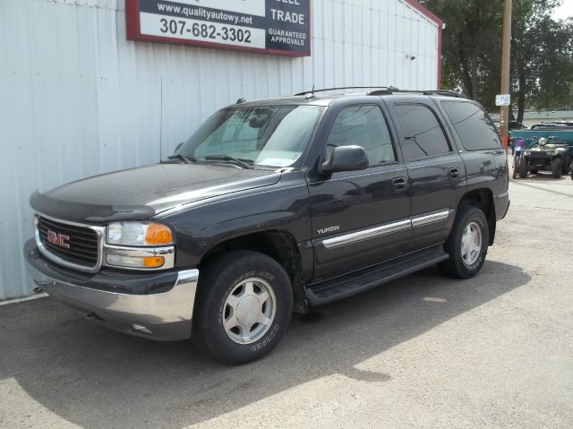 2004 GMC Yukon 5.7 HEMI SLT