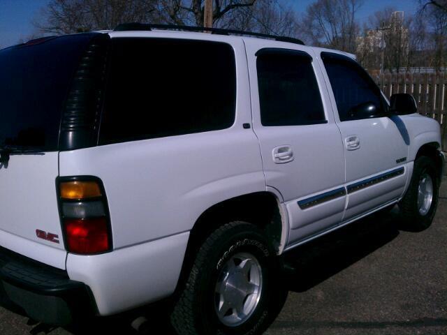 2004 GMC Yukon SXT Wheelchair Accessible Van