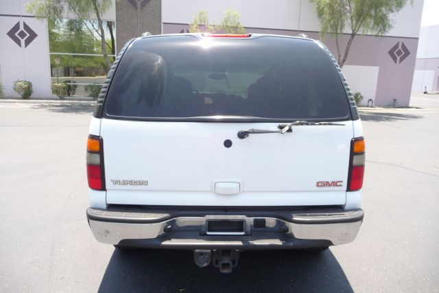 2004 GMC Yukon 4wd