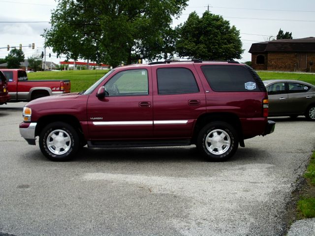 2004 GMC Yukon Ram 3500 Diesel 2-WD