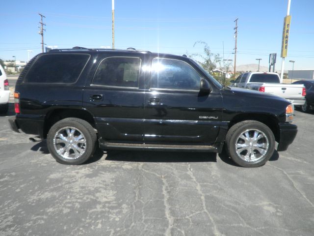 2004 GMC Yukon Base