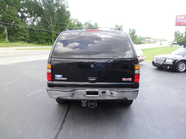 2004 GMC Yukon 4wd